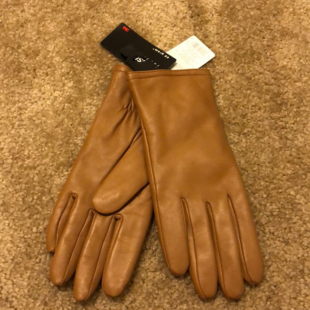 Brown leather gloves